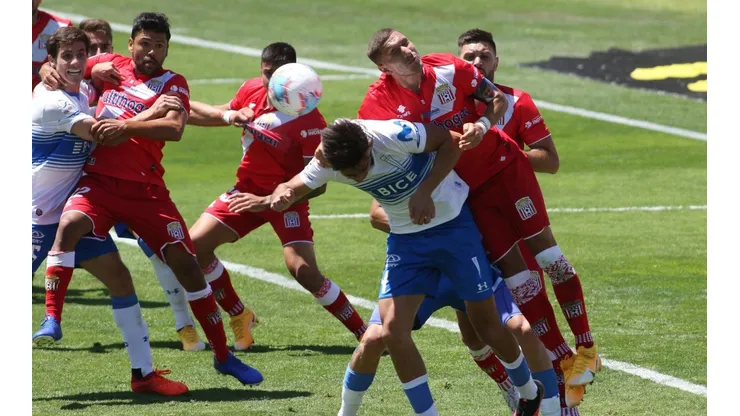 Cruzados y Torteros chocarán en la precordillera.