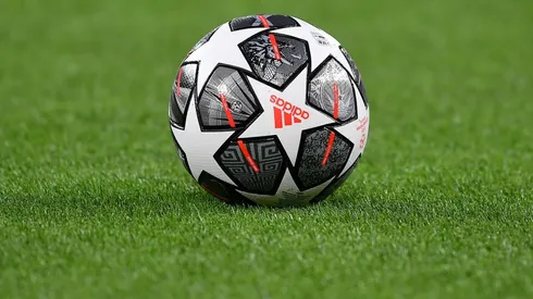 La Champions League regresará en la última semana de abril.