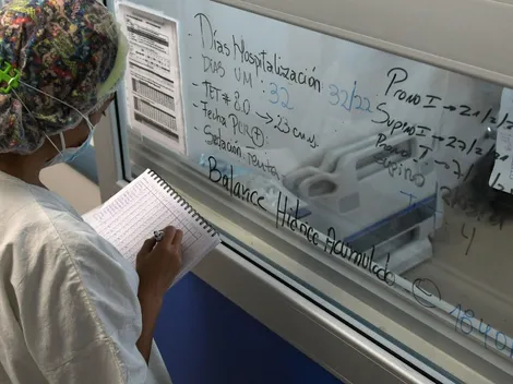 Minsal reporta 7.357 casos nuevos y tres comunas retroceden en el Plan Paso a Paso