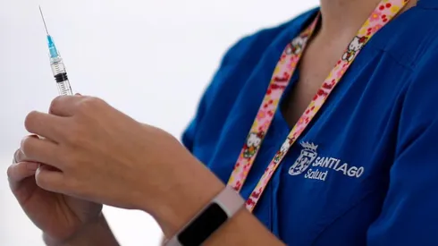Autoridades refuerzan importancia de vacunarse contra el Covid-19