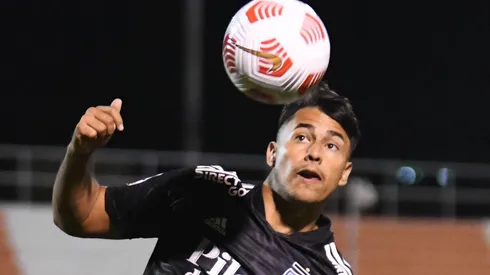 Iván Morales volvió a los entrenamientos de Colo Colo tras el deceso de su madre.