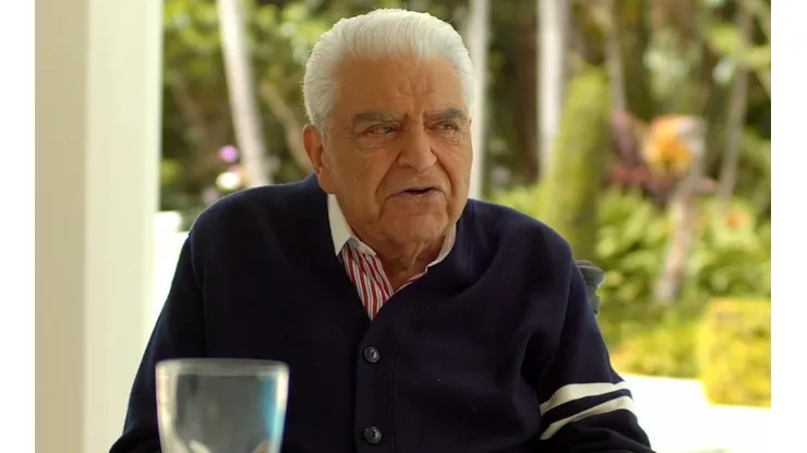 Don Francisco en su casa de Miami, conversando con "De tú a tú".