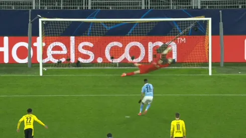 Riyad Mahrez puso la calma para el Manchester City.