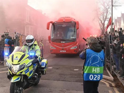 Video: Hinchas del Liverpool atacan bus del Real Madrid