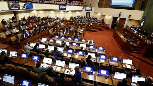 Discusión del tercer retiro se postergará para mañana