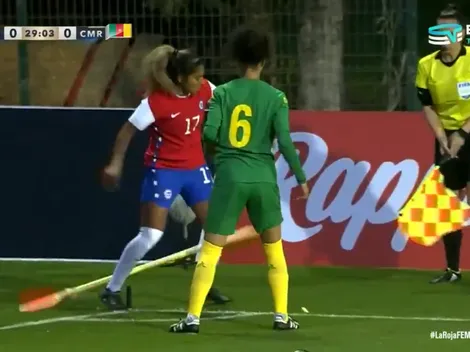 Javiera Toro defiende con garra a la Roja y rompe el banderín