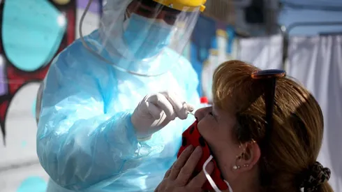 Conoce cuáles son los principales síntomas de Covid