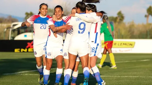 La Roja femenina sale en busca de un nuevo sueño para el deporte nacional