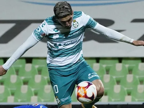 Diego Valdés protagoniza video de carrete y sin mascarilla