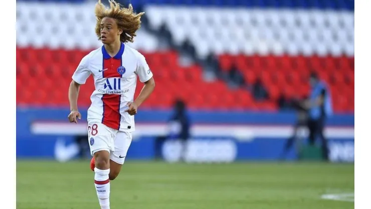 Xavi Simons en PSG