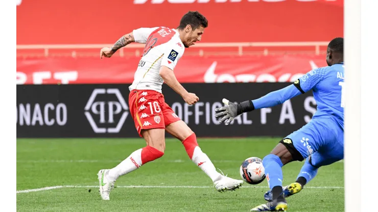 Jovetic abrió la cuenta para los monegascos