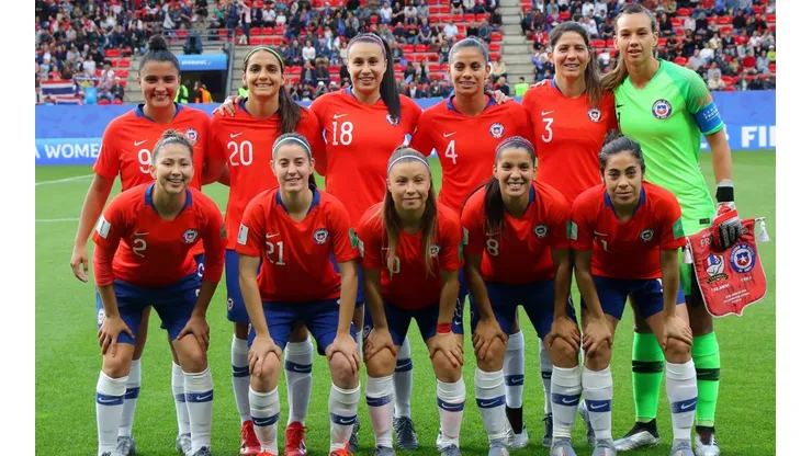 Chile confirma formación para el repechaje olímpico femenino contra Camerún.