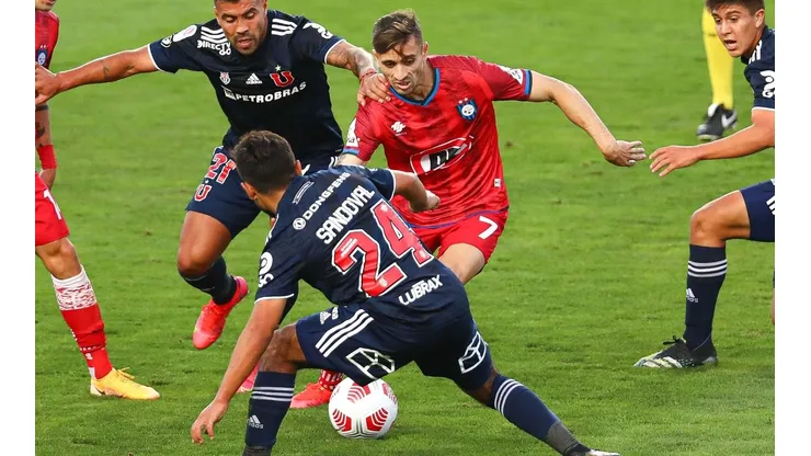 Walter Mazzanti ha tenido un explosivo comienzo de temporada en Huachipato y aspira a mucho más en el Campeonato Nacional y la Copa Sudamericana