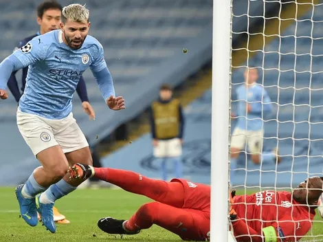 Marcelo Bielsa le levanta un monumento al Kun Agüero