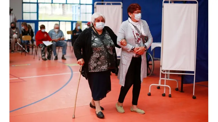 Los vecinos y vecinas de Lo Espejo podrán recibir una dosis de Neurobionta para los días helados