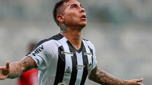 Vargas se llena de elogios en Brasil, dejando chico hasta a Hulk