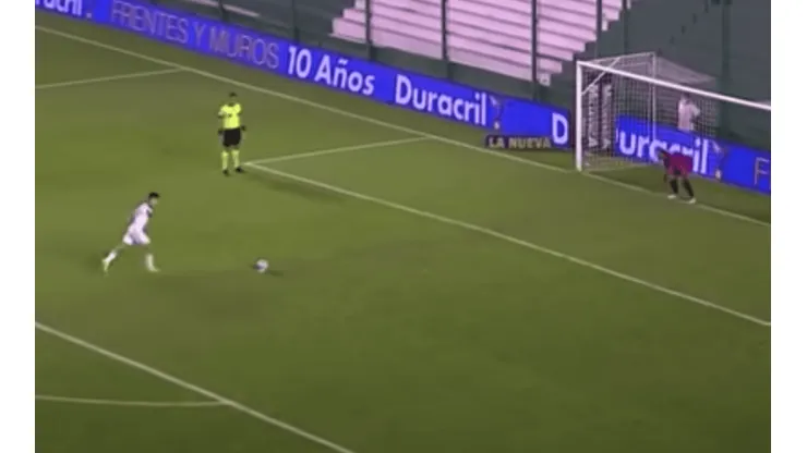 Galdames no logró convertir y Vélez quedó eliminado
