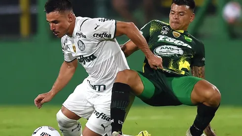 Palmeiras dio el primer y gran golpe ante Defensa y Justicia por la Recopa Sudamericana.