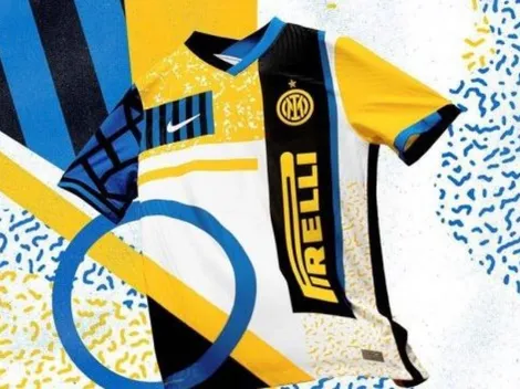 Inter presenta su rupturista camiseta con su nueva insignia