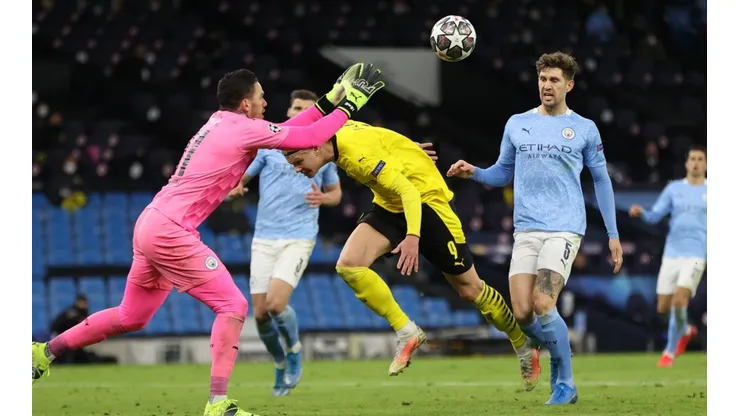 El City se juega el paso a semis en Alemania