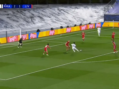 Video: Vinicius está en llamas y marca su doblete ante Liverpool