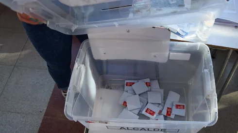 Ratificado: las elecciones serán el 15 y 16 de mayo