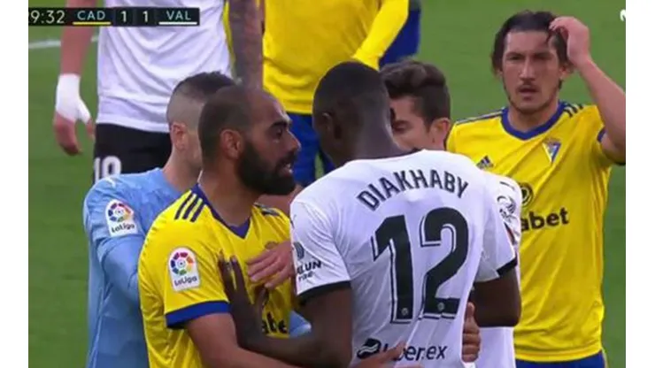 Diakhaby durante el incidente en el partido entre Valencia y Cádiz