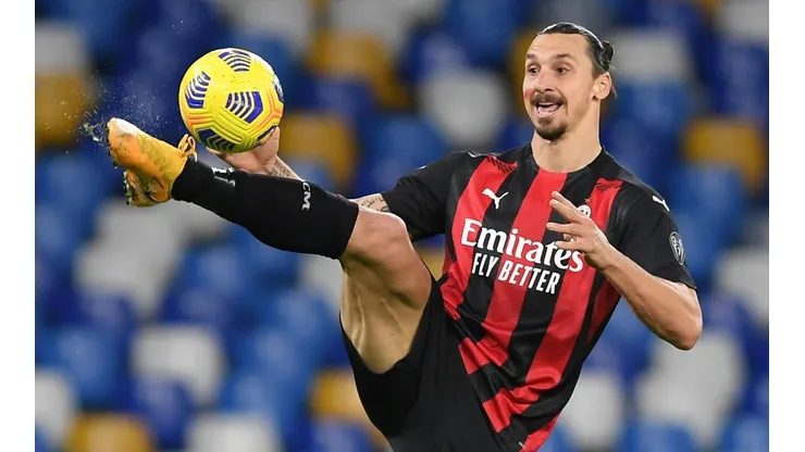 Ibra quiere volver a jugar Champions League.
