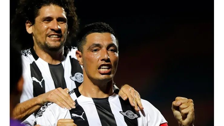 Liderados por el incombustible Tacuara Cardozo, Libertad quiere acceder nuevamente a la fase de grupos de la Copa Libertadores.
