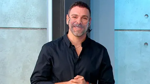 José Antonio Neme en su reaparición en Mega, para conducir el matinal "Mucho Gusto".