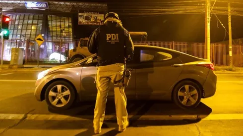 Hasta pena de cárcel arriesgan personas reincidentes en salir sin permisos.