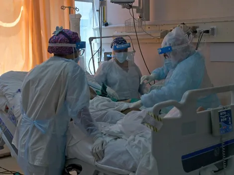 Minsal informa 96% de ocupación UCI y 5.807 casos nuevos