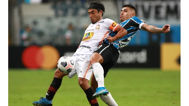 Pinares intentará entrar en la fase de grupo de la Copa Libertadores