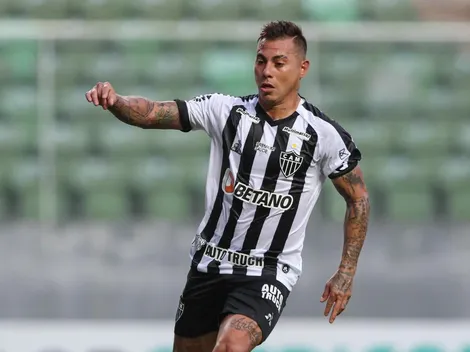 Atlético Mineiro de Eduardo Vargas es líder del torneo estadual