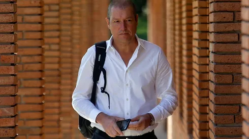 José María Buljubasich lleva más de una década con los hilos del fútbol de Universidad Católica, la década más ganadora del club en su historia