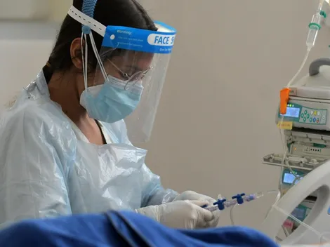 Conoce las comunas y regiones con más casos activos de Covid-19