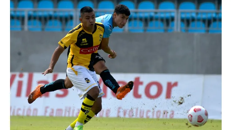 Oroz debuta con gol en Iquique