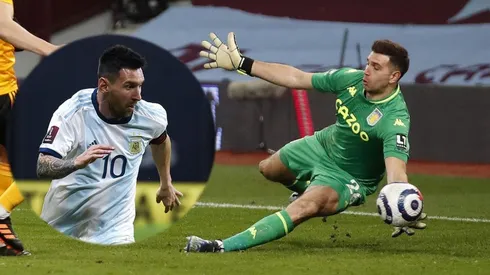 Arquero del Aston Villa y la Albiceleste prefiere salir campeón del mundo por Messi, no por él.