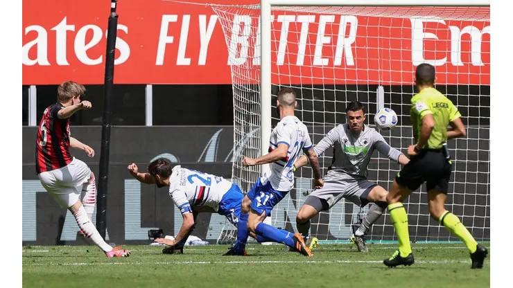 Jens Petter Hauge pudo poner la igualdad de Milan ante Sampdoria.
