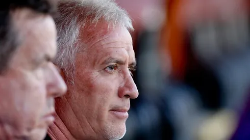 Ivo Basay tuvo su última experiencia como entrenador al mando de Palestino, donde ganó la Copa Chile y jugó Copa Libertadores