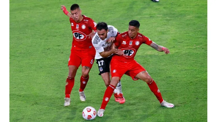 Suazo es fijo en Colo Colo
