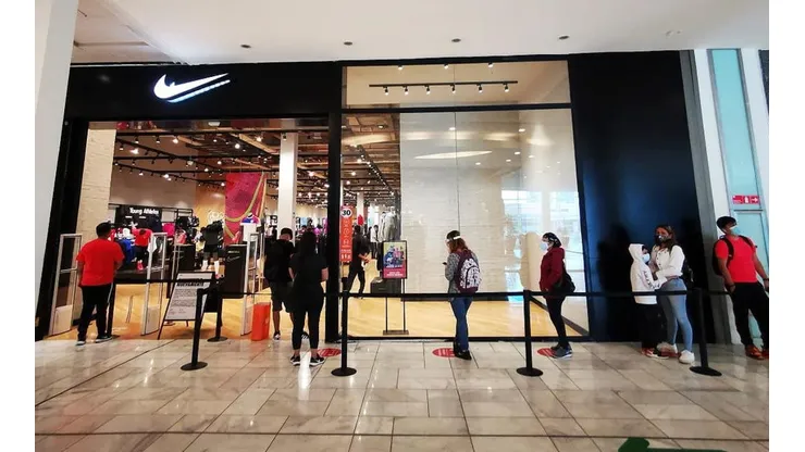 Solo se podrá ingresar a farmacias, bancos y supermercados