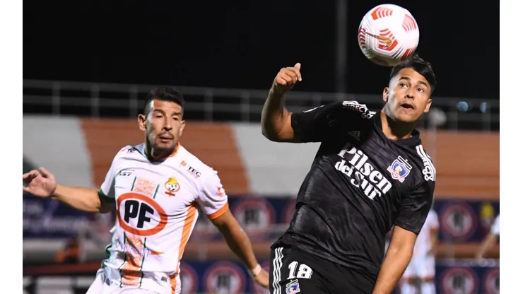 Colo Colo triunfa con dos goles de Iván Morales ante Cobresal.