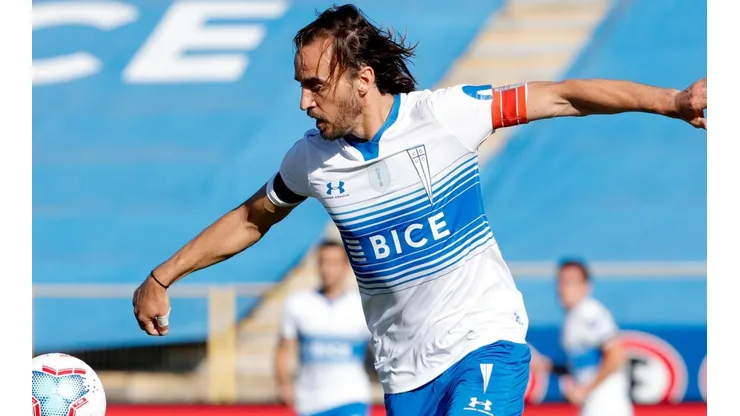 El Chapa vuelve en la UC tras perderse el partido debut contra Ñublense por lesión.