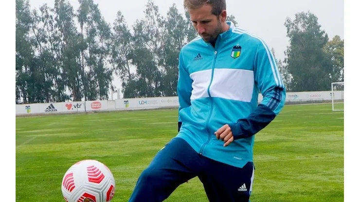 Seymour podría debutar en la tercera fecha del campeonato chileno.