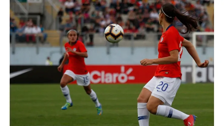 La seleccionada chilena jugará por dos años en Suecia.