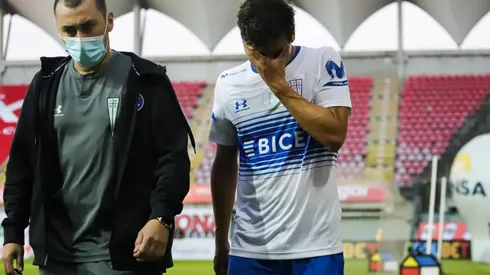 Gonzalo Tapia y Branco Ampuero, un mes fuera en la UC por desgarro.