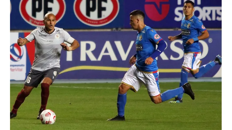 Los Tanos empezaron el torneo con tres puntos en el bolsillo.