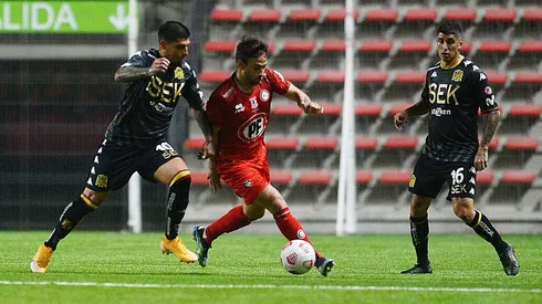 Jorge Valdivia hizo su debut con Unión La Calera y lo hizo con victoria.