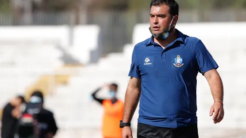 Coto Ribera dice que Antofagasta tiene plantel para ilusionarse con el título.